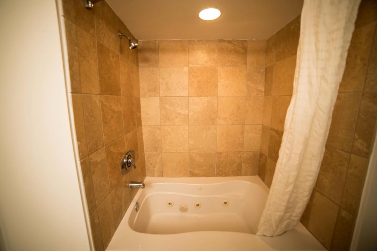 Deluxe Ocean Front One Bedroom Suite In Sandy Beach Resort Myrtle Beach Kültér fotó